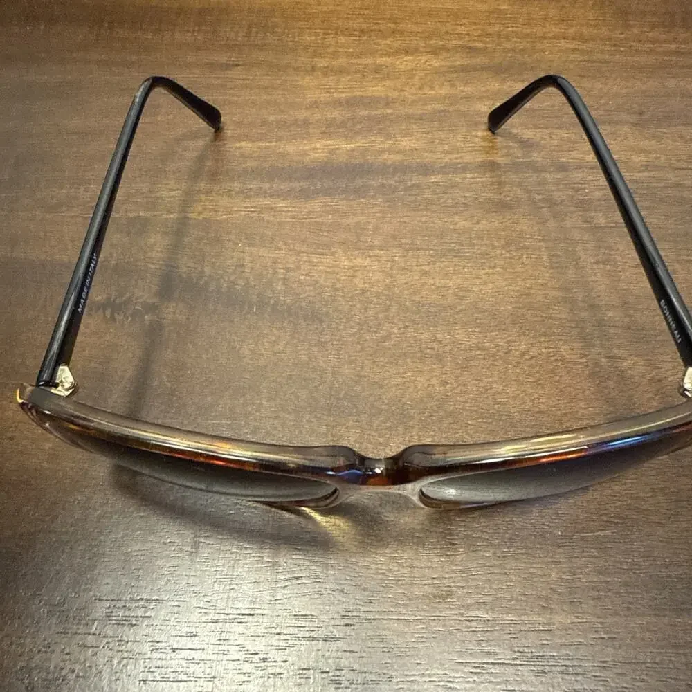 Bonneau Womens Sunglasses Butterfly Style Lenses Yellow Black Gold Frame